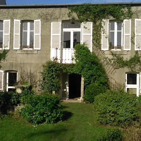 Saint Jean Bed & Breakfast
